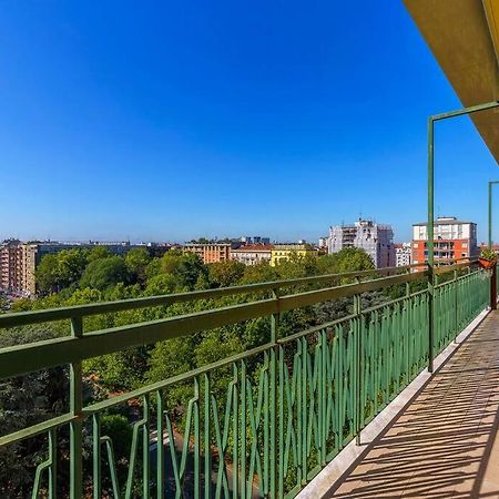 Sunny & Updated Flat With Panoramic City View 50M From M4 Stop Milan Luaran gambar