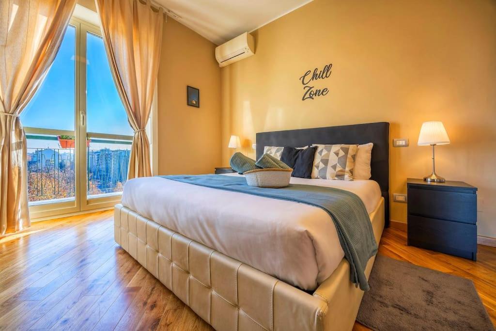 Sunny & Updated Flat With Panoramic City View 50M From M4 Stop Milan Luaran gambar