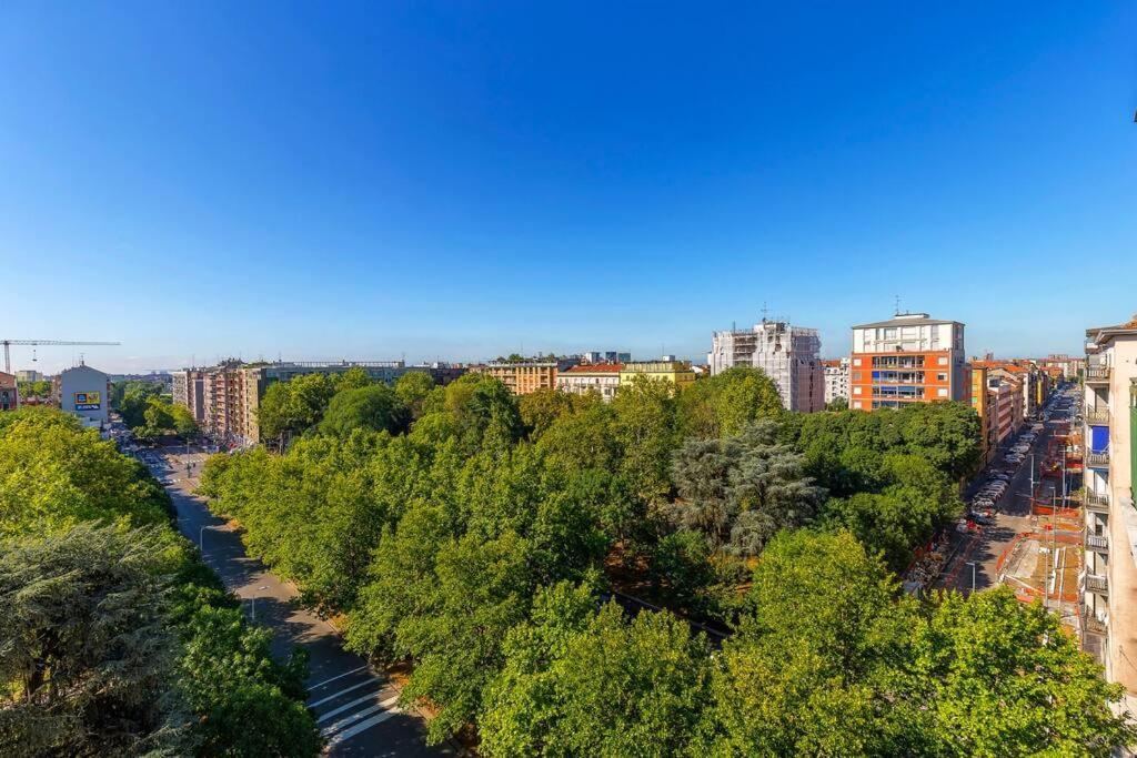 Sunny & Updated Flat With Panoramic City View 50M From M4 Stop Milan Luaran gambar
